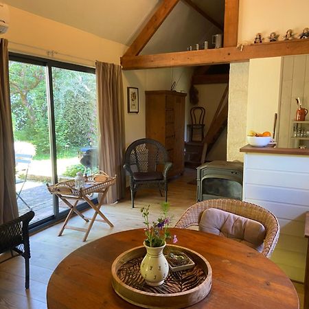 Le Jardin Sauvage Bed & Breakfast Maintenay Exterior photo