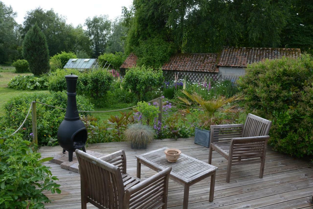 Le Jardin Sauvage Bed & Breakfast Maintenay Exterior photo